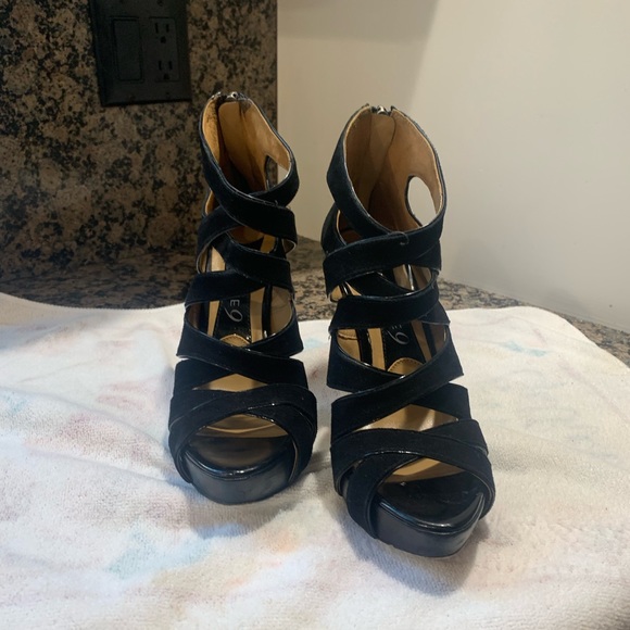 BOUTIQUE 9 STILETTOS - Picture 3 of 5